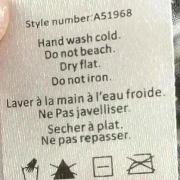 One September 3/4 Sleeve Casual Top Size Small - Picture 10 of 10